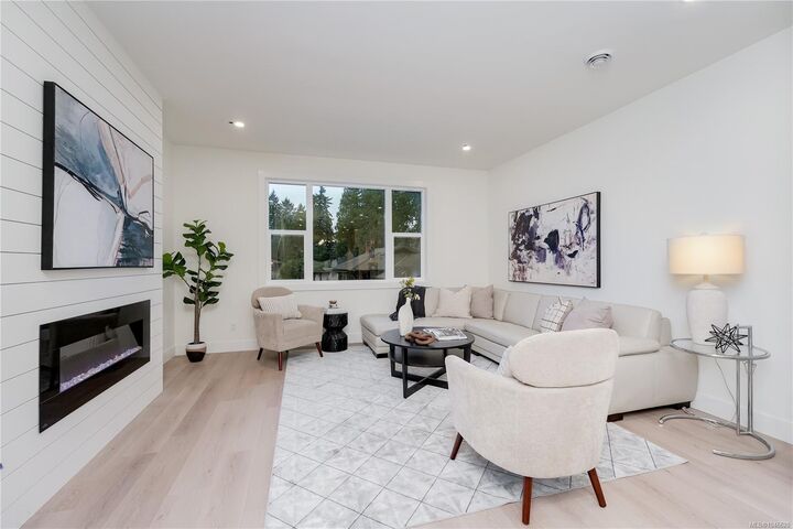 960 Jenkins Ave #117 — photo 1