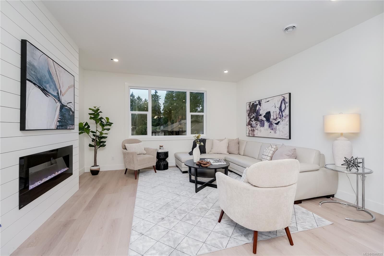 Property Photo: 960 Jenkins Ave #117 BC V9B 7H4