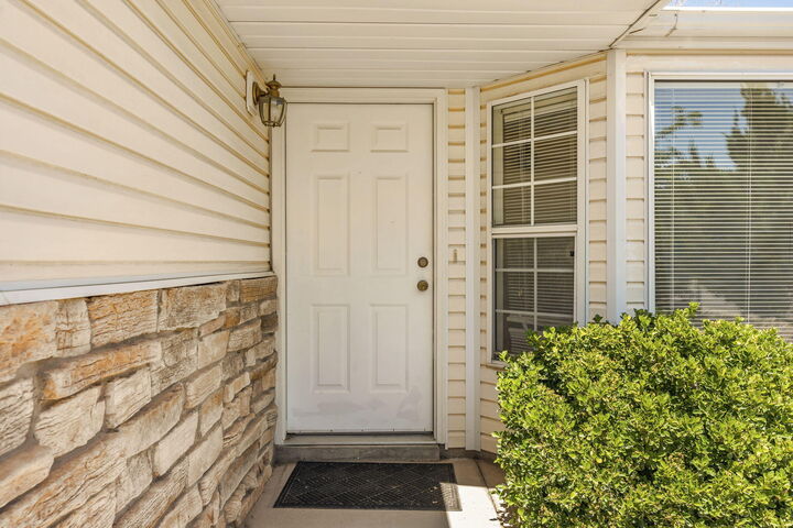 Property Photo:  357 E 2100 N  UT 84721 