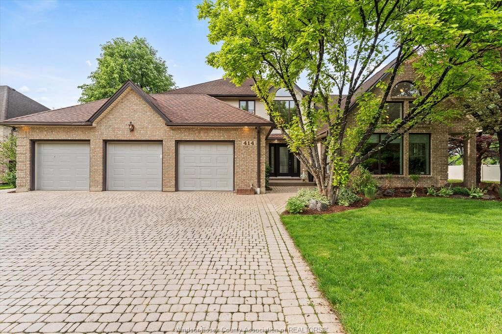 Property Photo: 414 Chambers ON N8N 4T5