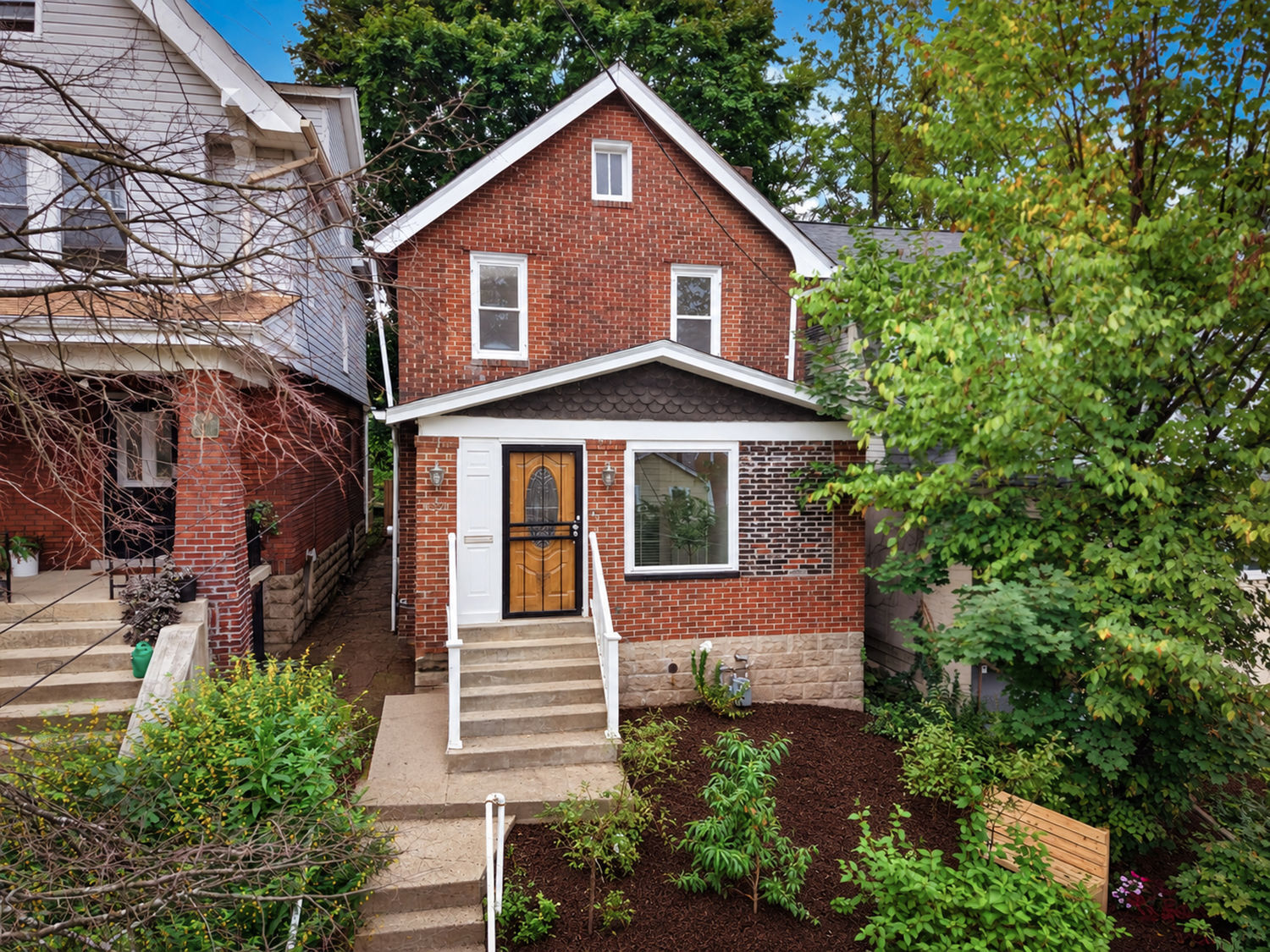 Property Photo:  6320 Crombie Street  PA 15217 