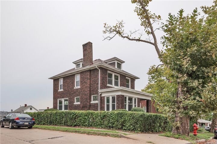 Property Photo:  1318 Wilson St  PA 15132 