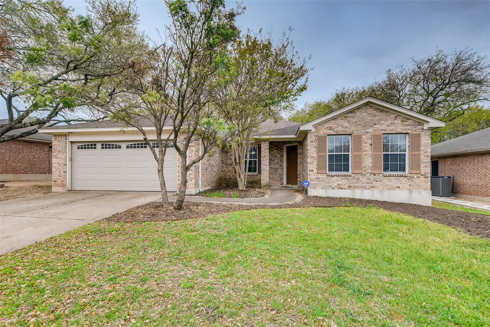 Property Photo:  1504 Julianas Way  TX 78613 