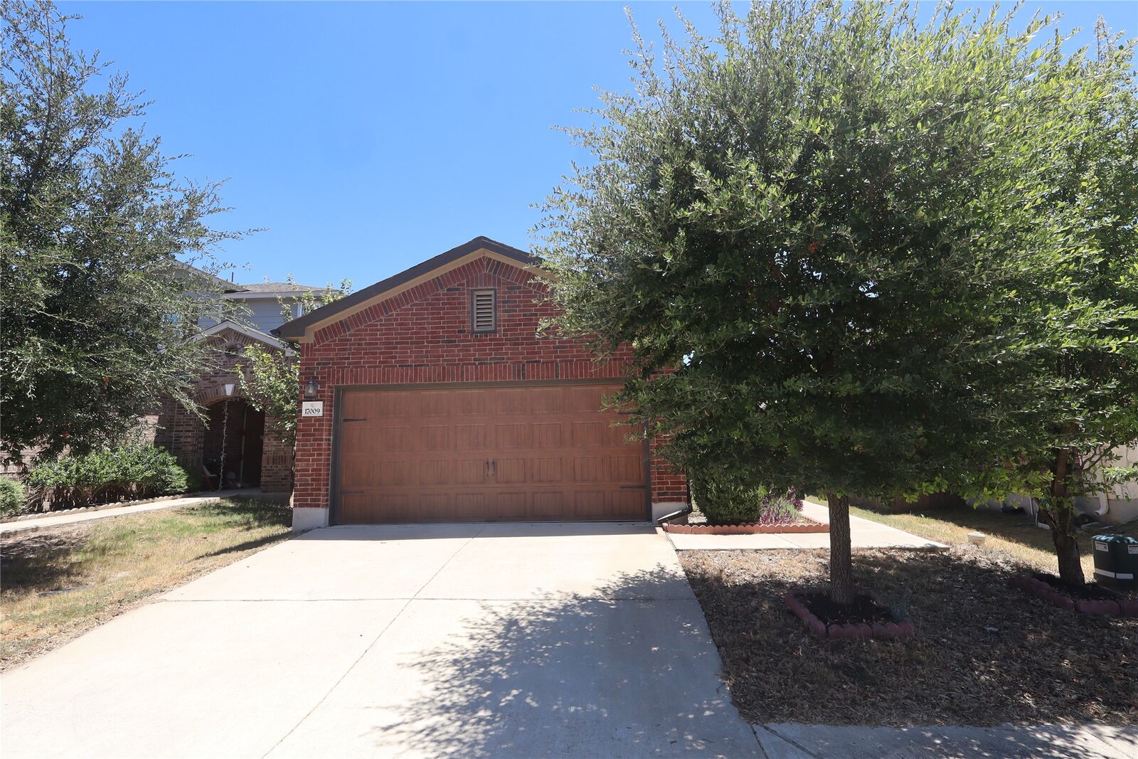 Property Photo:  17009 Gibbons Path  TX 78664 