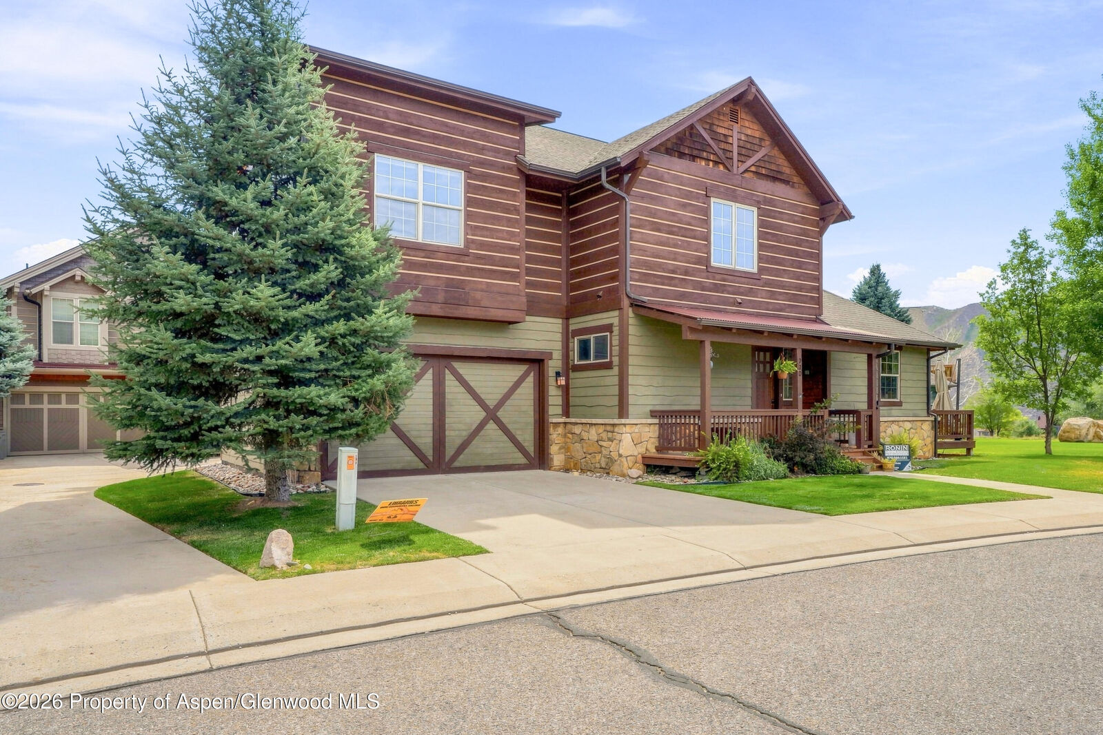 Property Photo:  200 Whitehorse Drive  CO 81647 