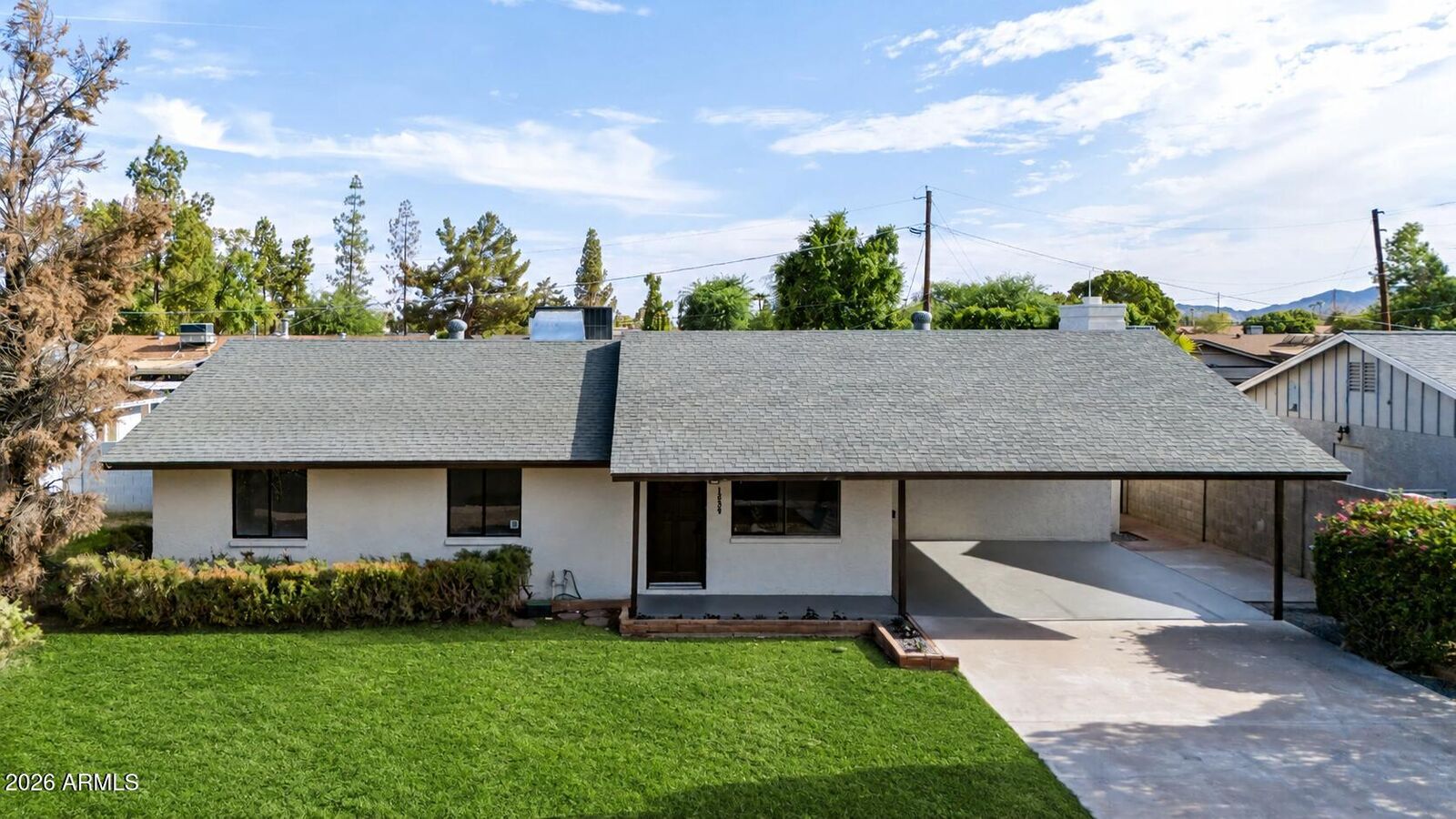 Property Photo:  1239 W 11th Street  AZ 85281 