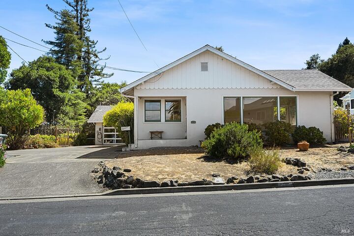 Property Photo:  12 Nob Hill Terrace  CA 94952 