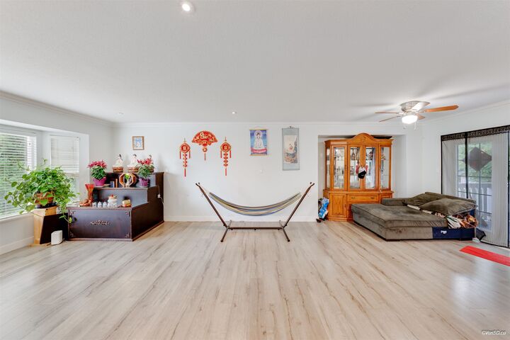 Property Photo: 2944 271 Street BC V4W 3C4