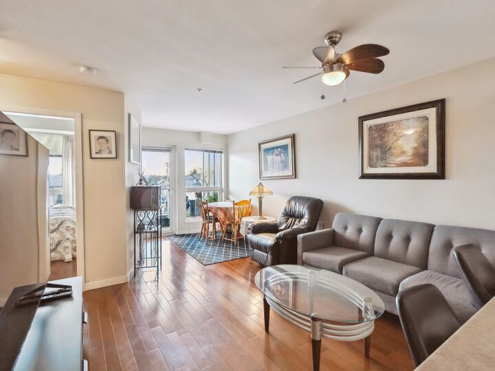 2891 E Hastings Street 416 — photo 1