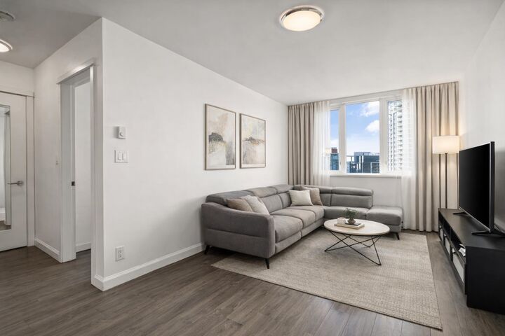 520 Como Lake Avenue 2101 — photo 1