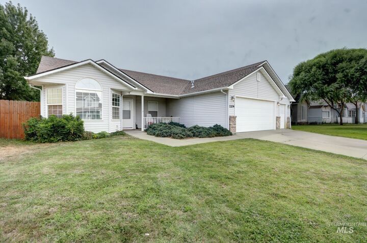 Property Photo:  1104 Vanity Peak Dr  ID 83617 