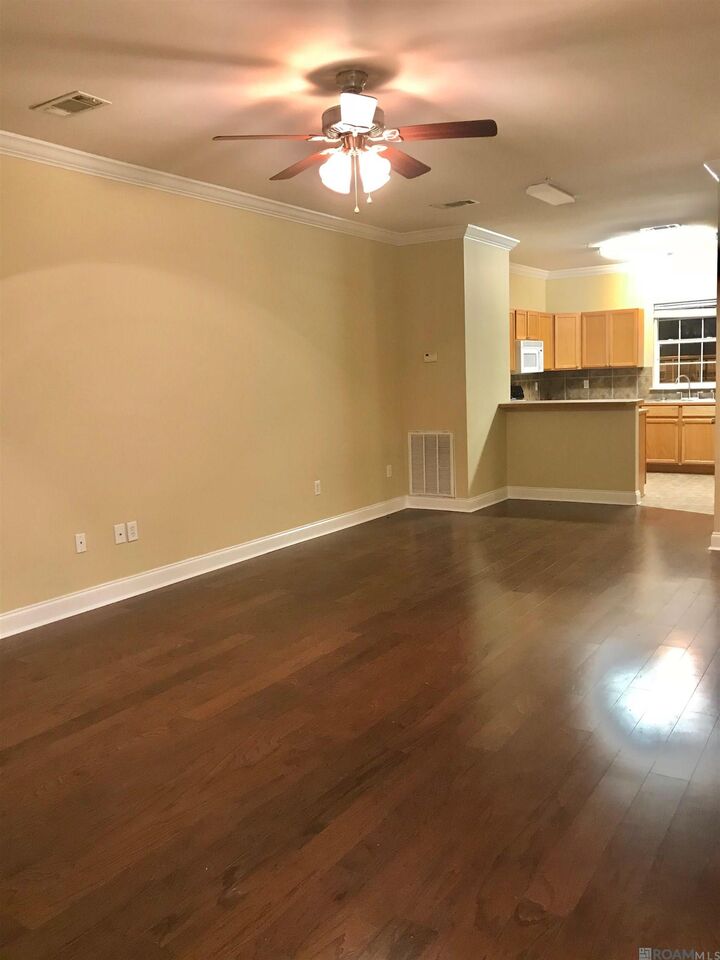 Property Photo: 1500 Brightside Dr #E-6 LA 70820