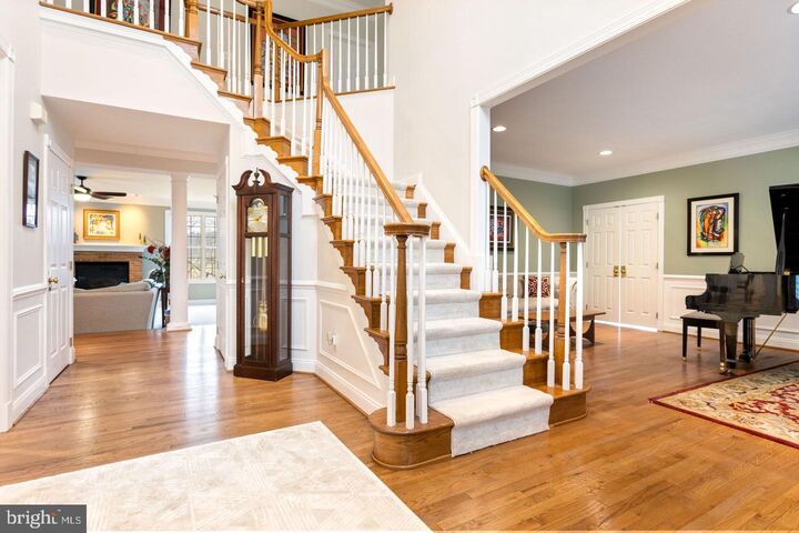 Property Photo:  15058 Bankfield Drive  VA 20197 