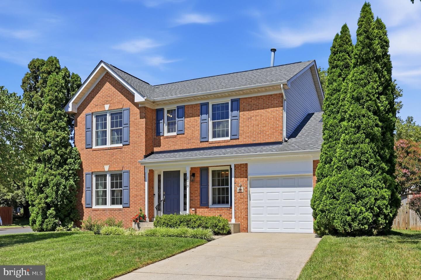 Property Photo:  1019 Chinaberry Drive  MD 21703 