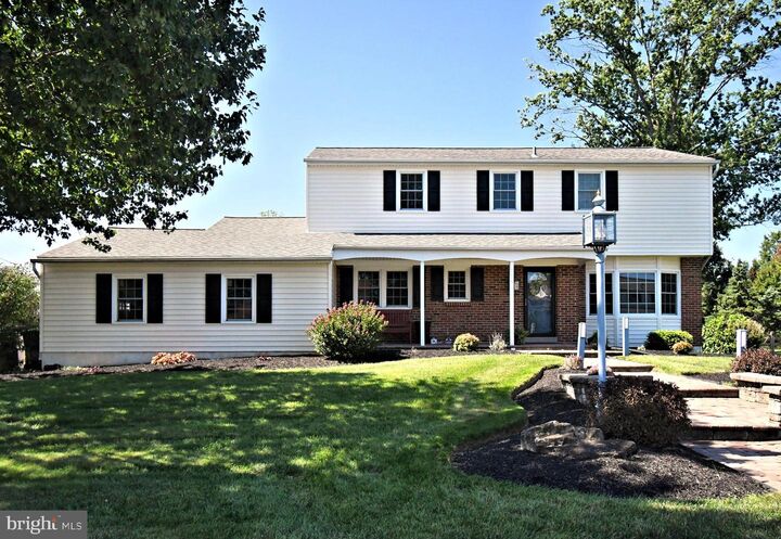 Property Photo: 735 Bell Lane PA 19002