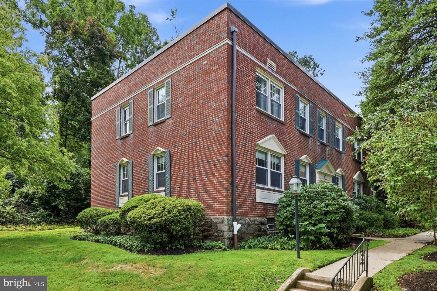 Property Photo:  500 E Lancaster Avenue 127A  PA 19087 