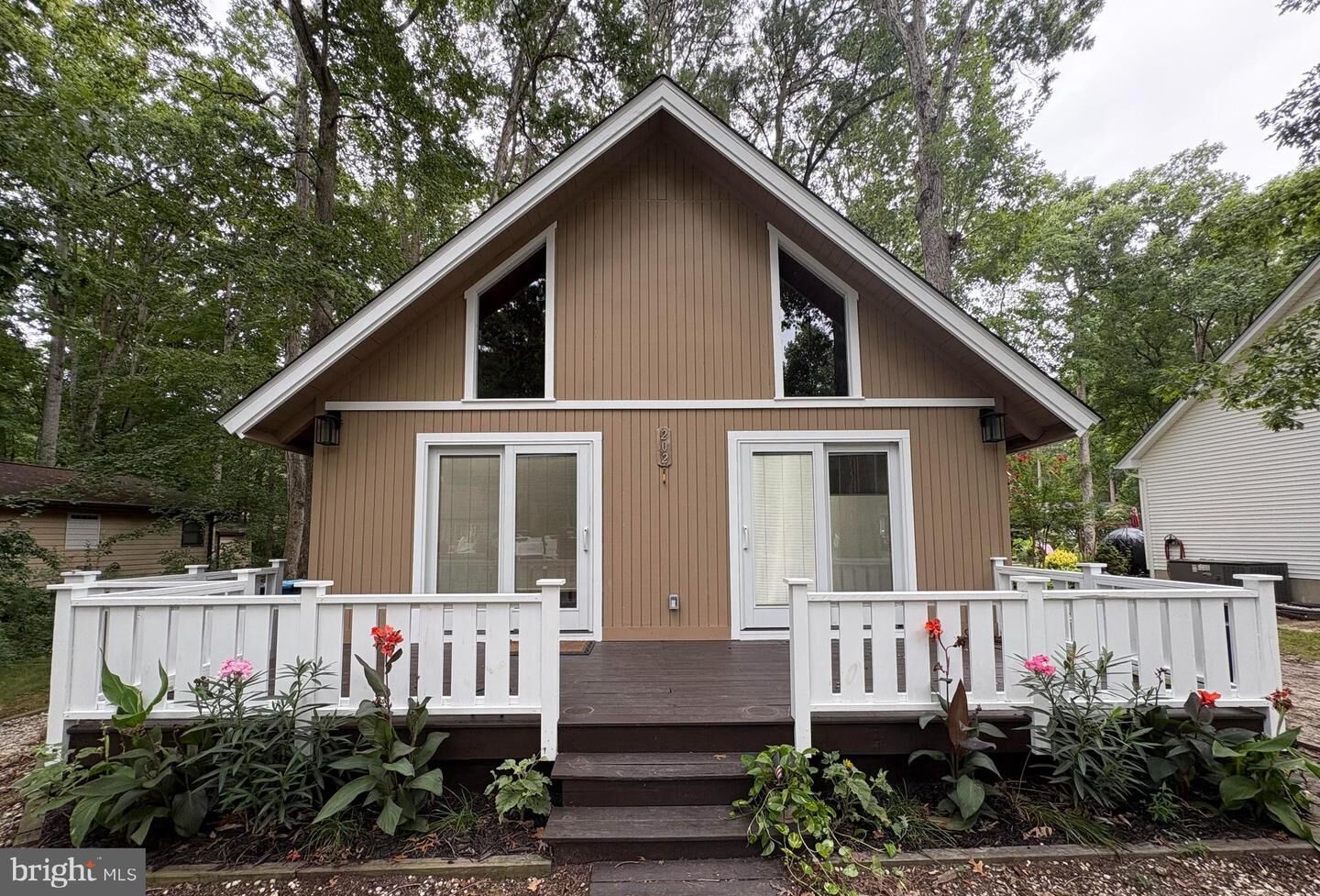 Property Photo: 202 Ocean Parkway MD 21811
