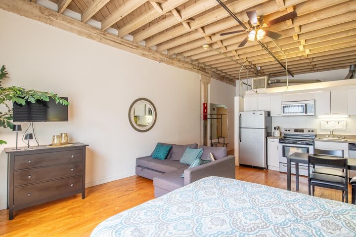 Property Photo:  423 E 3rd #220  AR 72116 