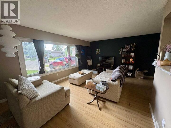 Property Photo:  3410 51A Avenue  AB T9V 1E8 