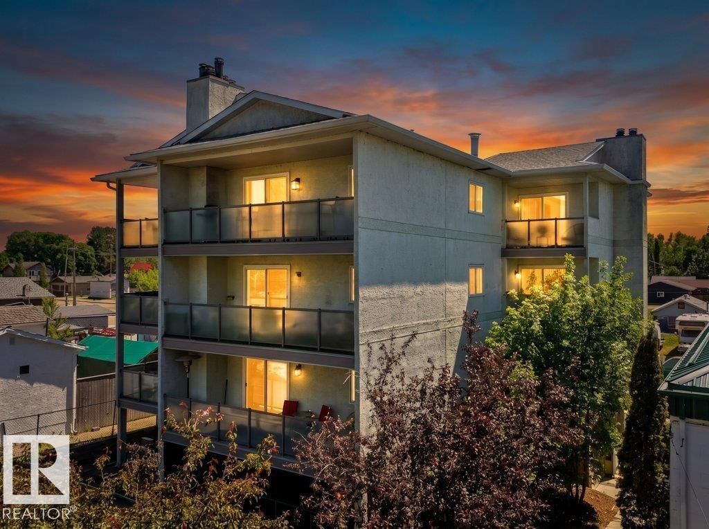 Property Photo:  #6 4415 Lakeshore Dr  AB T4S 1C7 