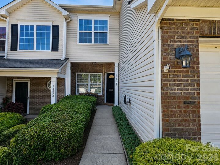 Property Photo:  12028 Stratfield Place Circle  NC 28134 