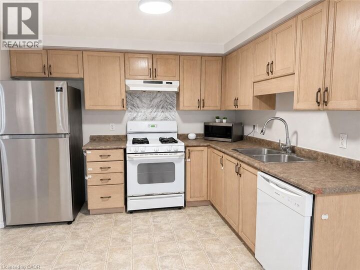Property Photo:  974 Creekside Drive  ON N2V 2W5 