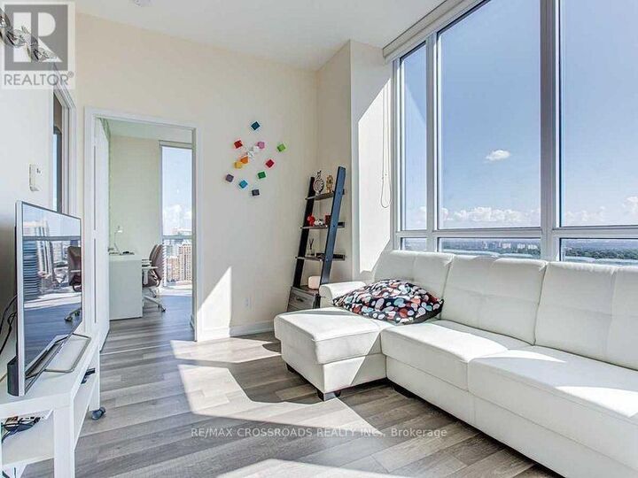 Property Photo:  5180 Yonge Street 2405  ON M2N 5P6 