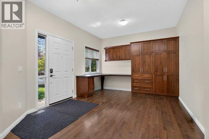 Property Photo: 164 Aspenmere Close AB T1X 0G3