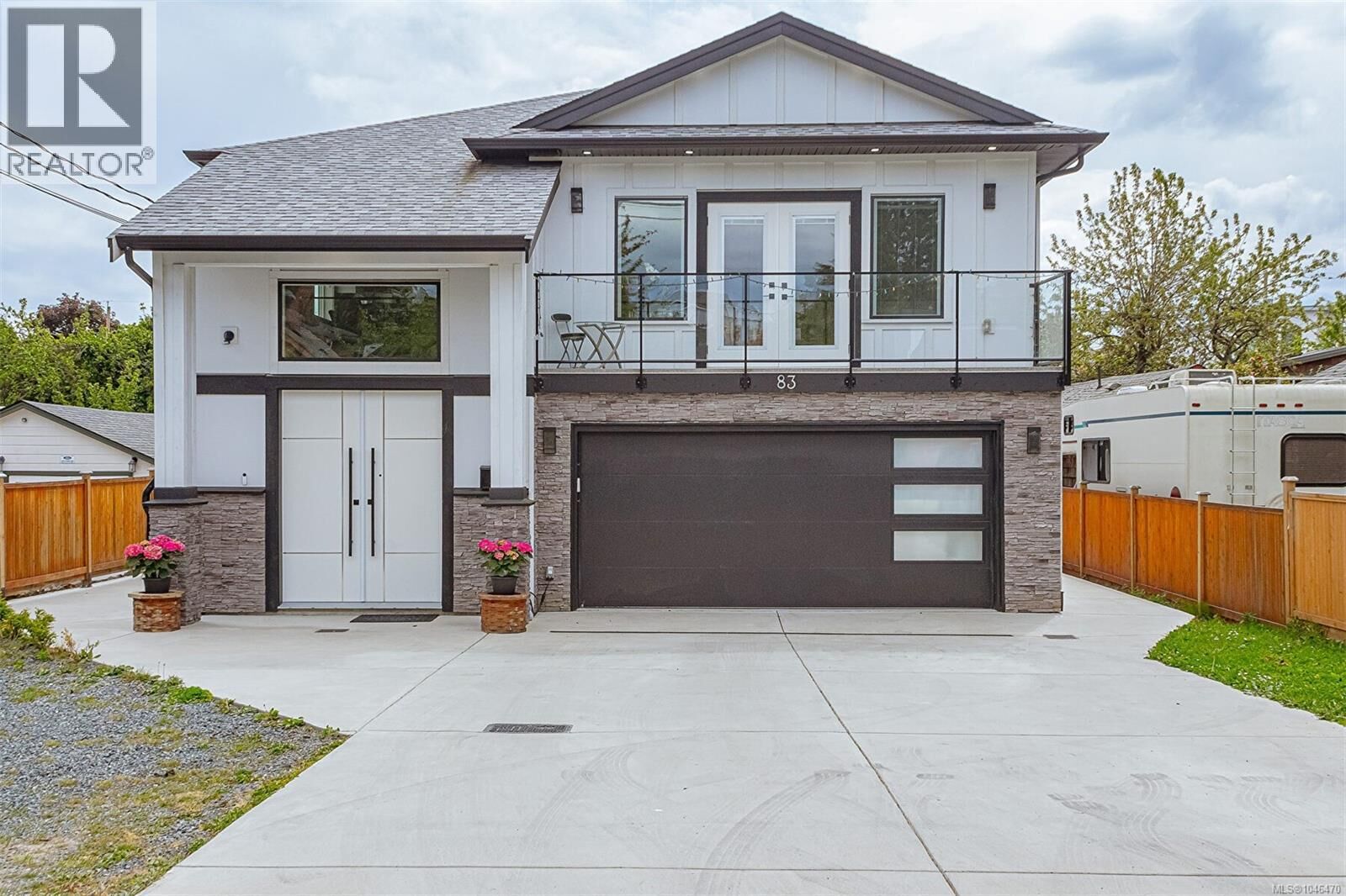 Property Photo: 83 Crease Avenue BC V8Z 1S6