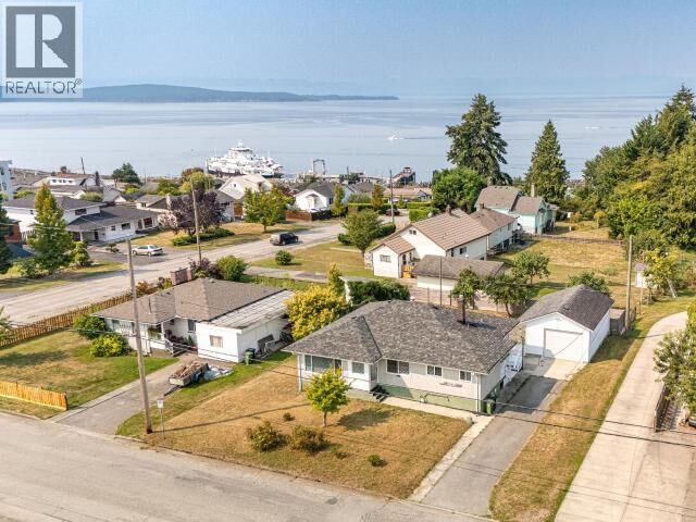 Property Photo: 4519 Michigan Ave BC V8A 2S6