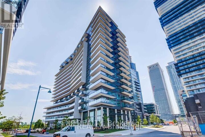 Property Photo: 39 Annie Craig Drive 602 ON M8V 0H1
