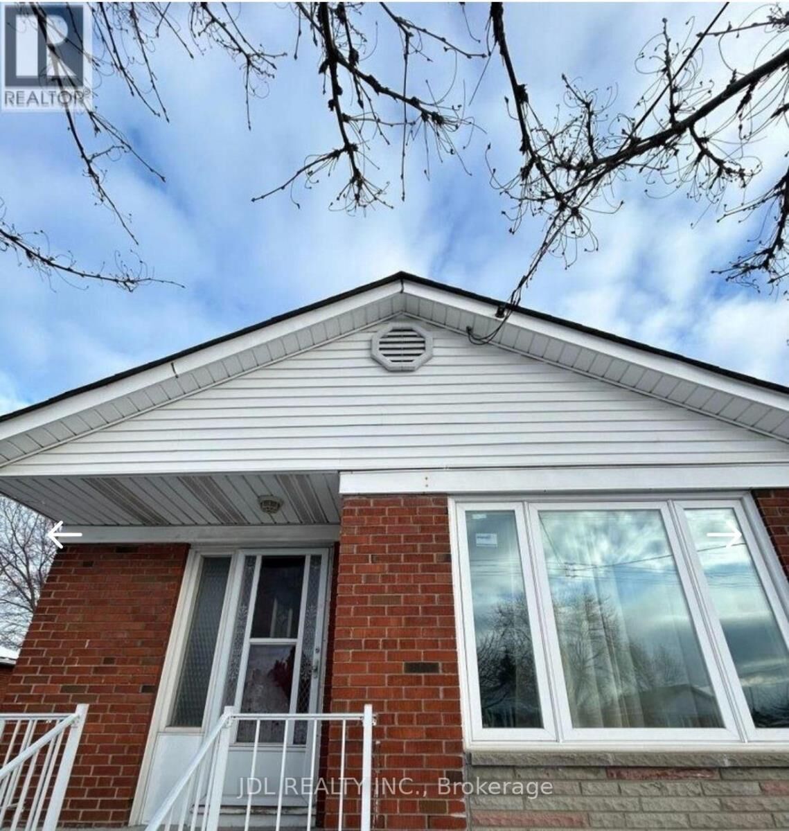 Property Photo: 8 Highwood Ave Avenue ON M1R 2E4