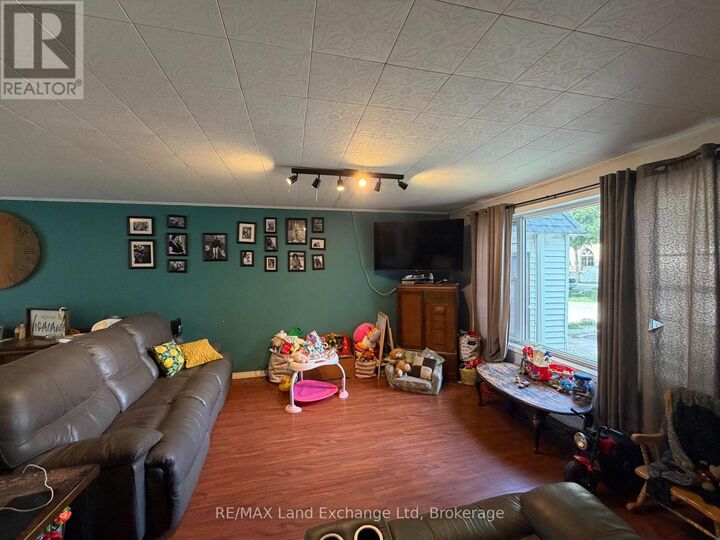 Property Photo: 204 Minnie Street ON N0G 2W0