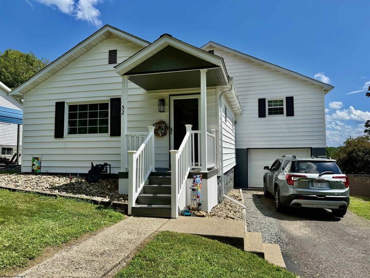 Property Photo: 52 4th Street WV 26563