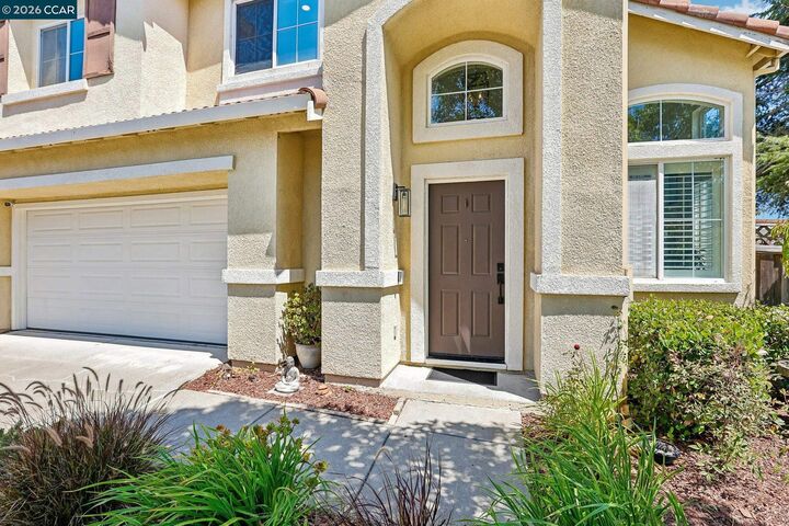 Property Photo: 614 Rock Rose Way CA 94806