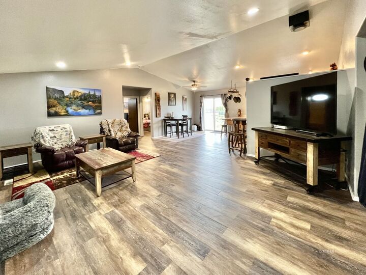 Property Photo: 865 Black Oak Drive NV 89815