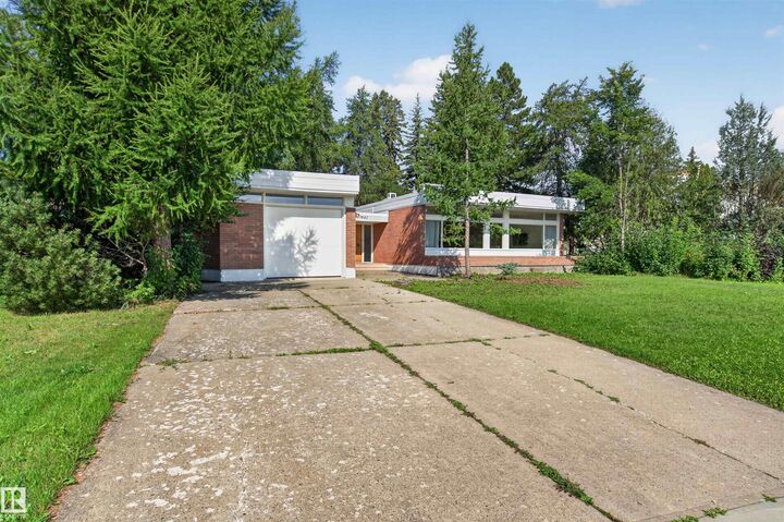 Property Photo: 13842 Ravine Drive NW AB T5N 3M1