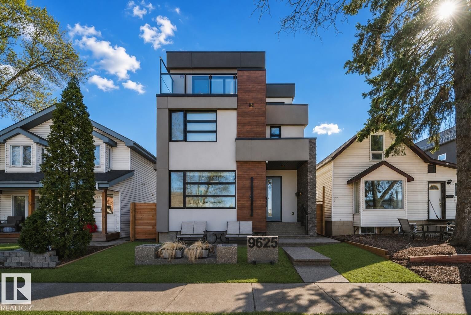 Property Photo: 9625 101 Street NW AB T5K 0W7