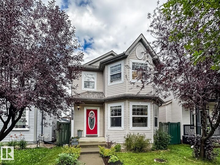 12060 19 Avenue SW — photo 1