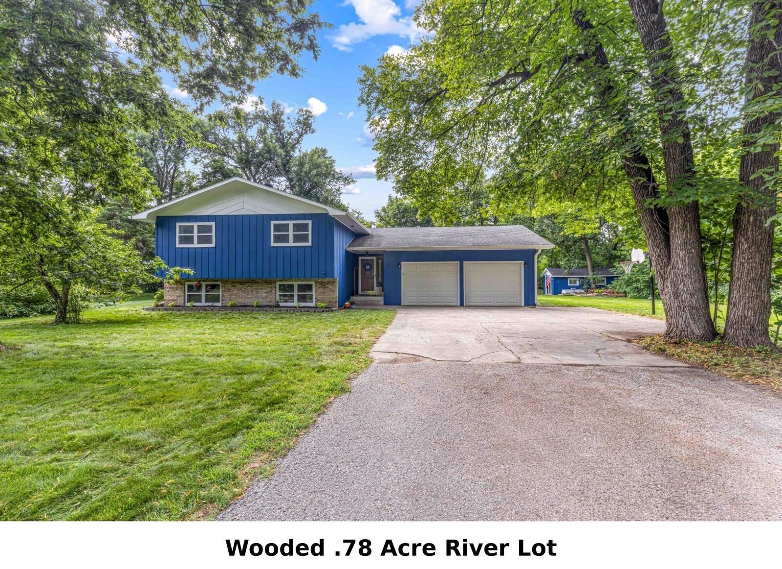 Property Photo:  7407 Elm Court  ND 58047 