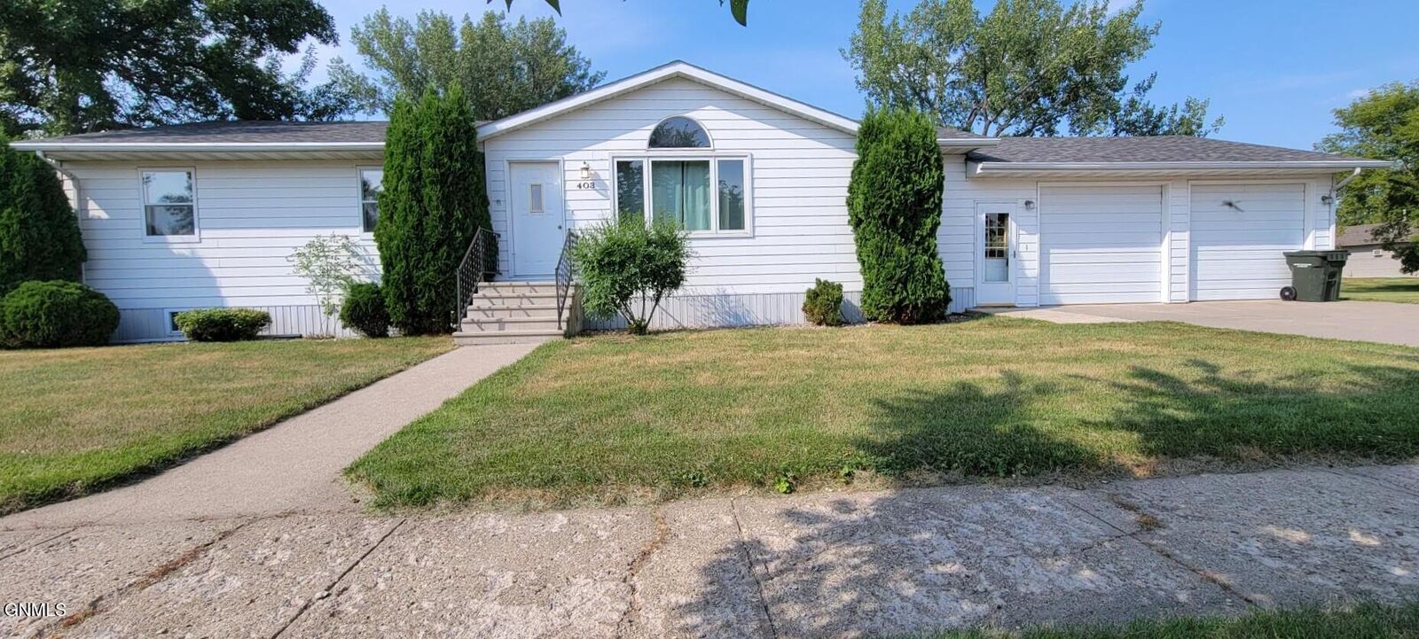 Property Photo:  403/405 Water Street E  ND 58467 