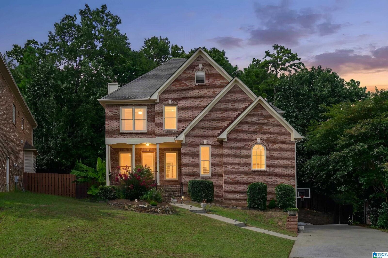 Property Photo:  845 Meadow Ridge Lane  AL 35242 