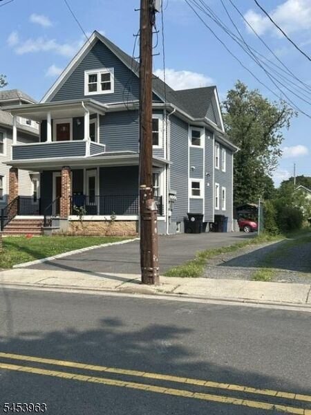 Property Photo: 1126 E 2nd St NJ 07062