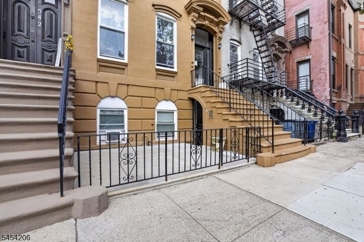 Property Photo: 540 Bramhall Ave NJ 07304