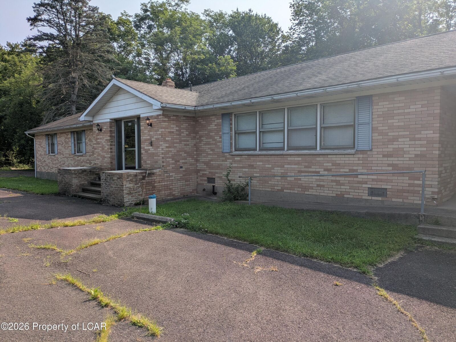 Property Photo:  828 Salem Boulevard  PA 18603 