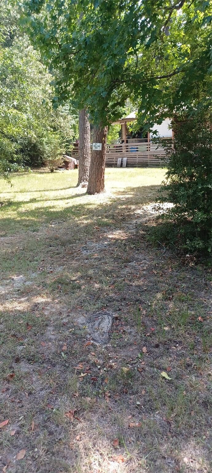 Property Photo: 257 Hollow Oak TX 77351