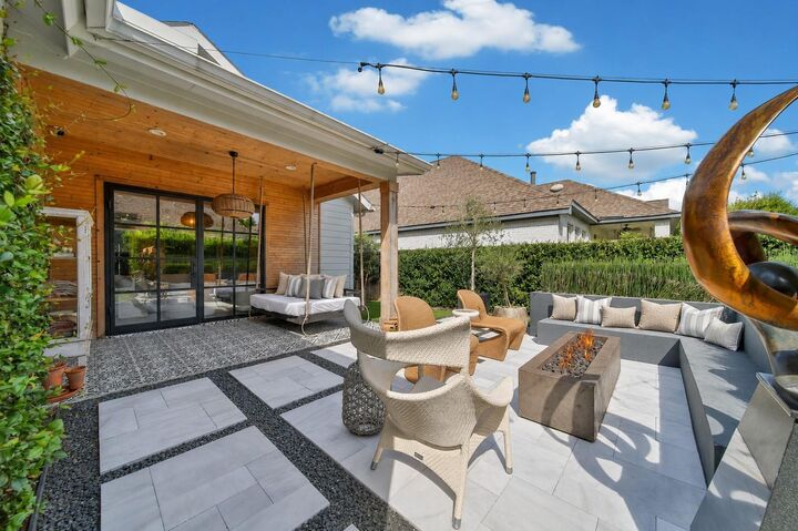 Property Photo: 106 Grant Cove Drive TX 77316