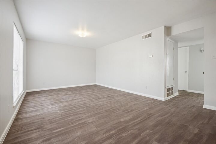 Property Photo:  1716 Crownover Road 8  TX 77080 