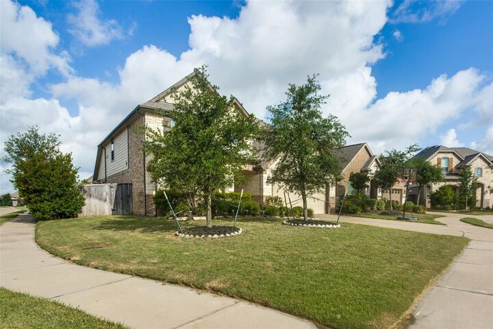Property Photo: 4810 Addison Forest Trail TX 77494