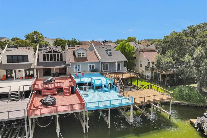 Property Photo:  127 Capetown  TX 77356 